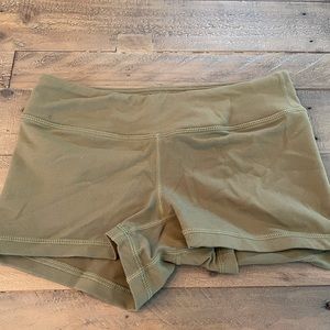 Sharpen the axe booty shorts